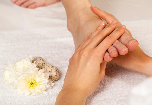 foot massage treatment